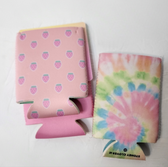 Stoney Clover Lane Can Drink Sleeve Coozies Pink Tie Dye Set of 3 Strawberry - Picture 4 of 6